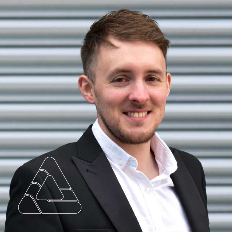 Carré Consultancy - Aaron Harlow